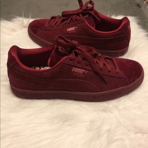 Puma sneakers,sperry shoes and Michael kors case